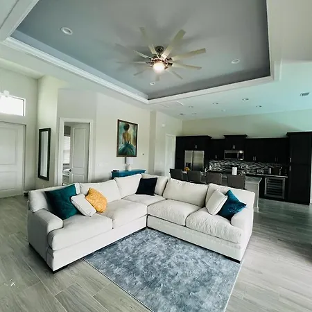Newly Built Villa Ballerina With Heated Pool And Incredible View Into Beautiful Arrowheadcanal Cape Coral Exterior photo