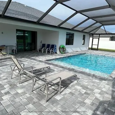Newly Built Villa Ballerina With Heated Pool And Incredible View Into Beautiful Arrowheadcanal Cape Coral Exterior photo