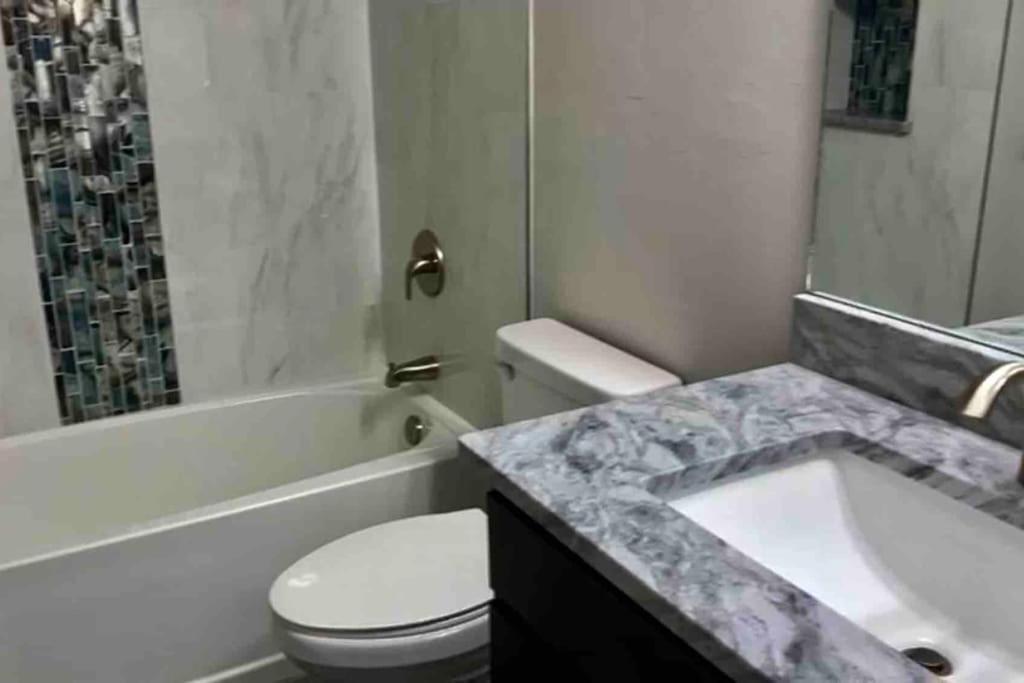 Newly Built Ballerina With Heated Pool And Incredible View Into Beautiful Arrowheadcanal * Cape Coral