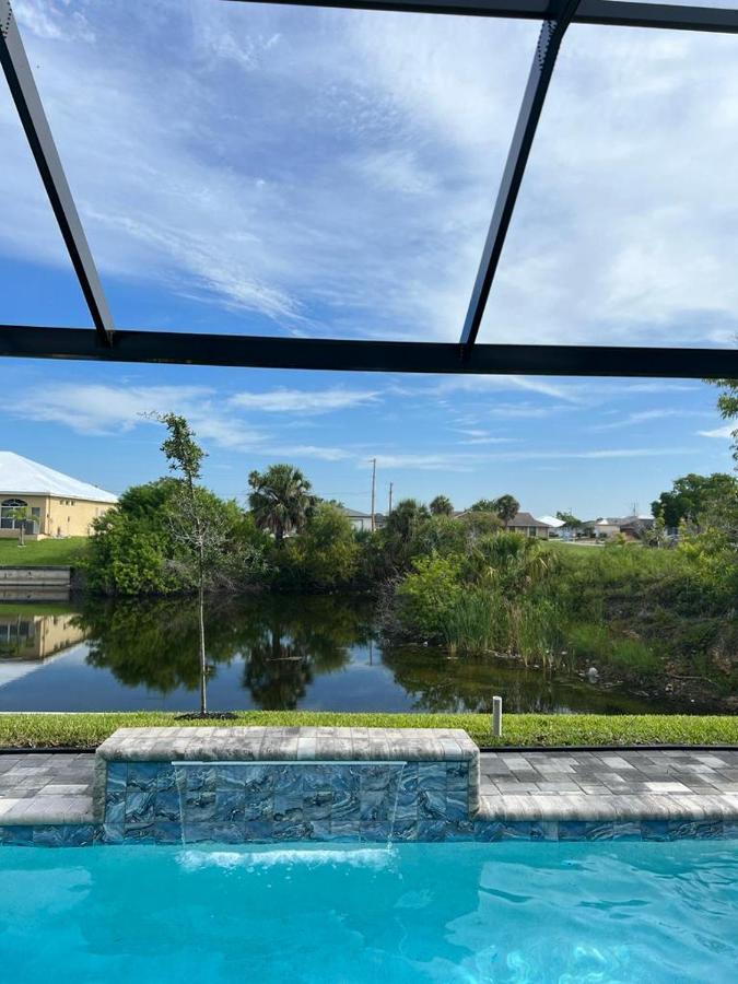 Newly Built Ballerina With Heated Pool And Incredible View Into Beautiful Arrowheadcanal Cape Coral